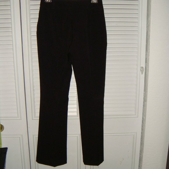 Juniors Dress Pants Plum Colored - Picture 3 of 5